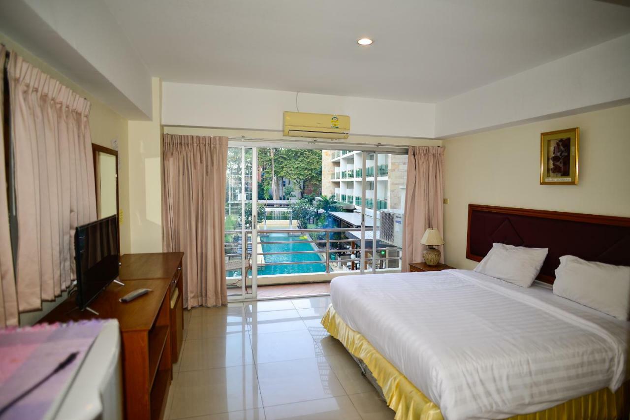 Rajadhani Hotel Pattaya Kültér fotó